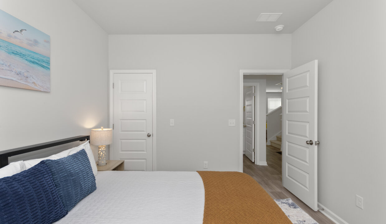1608CrosswindCir_10