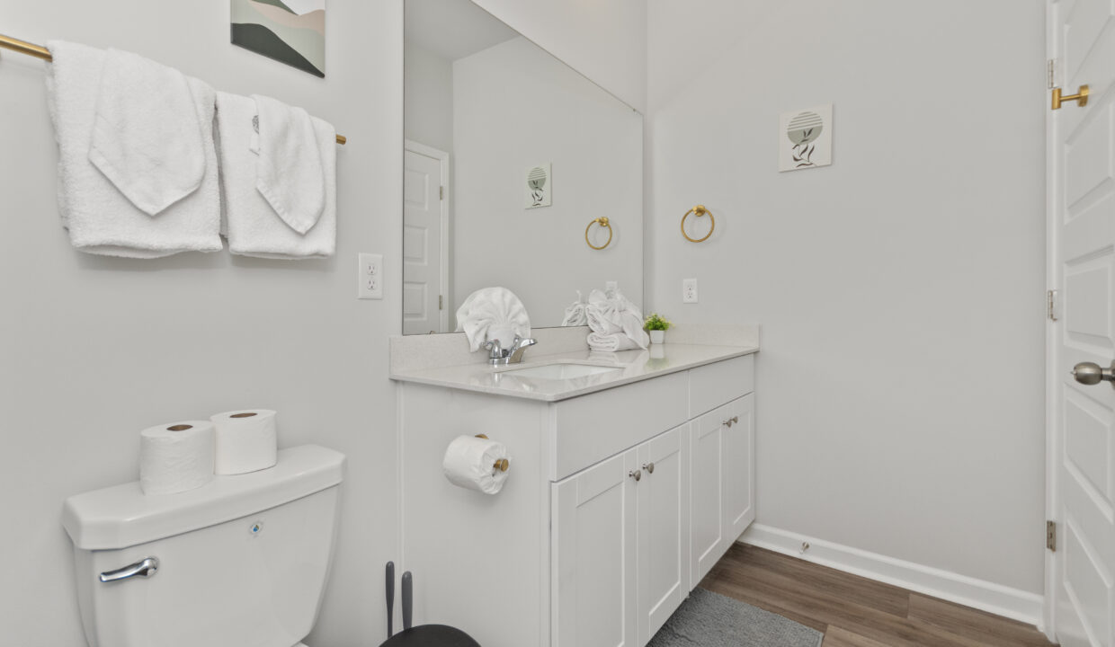 1608CrosswindCir_12