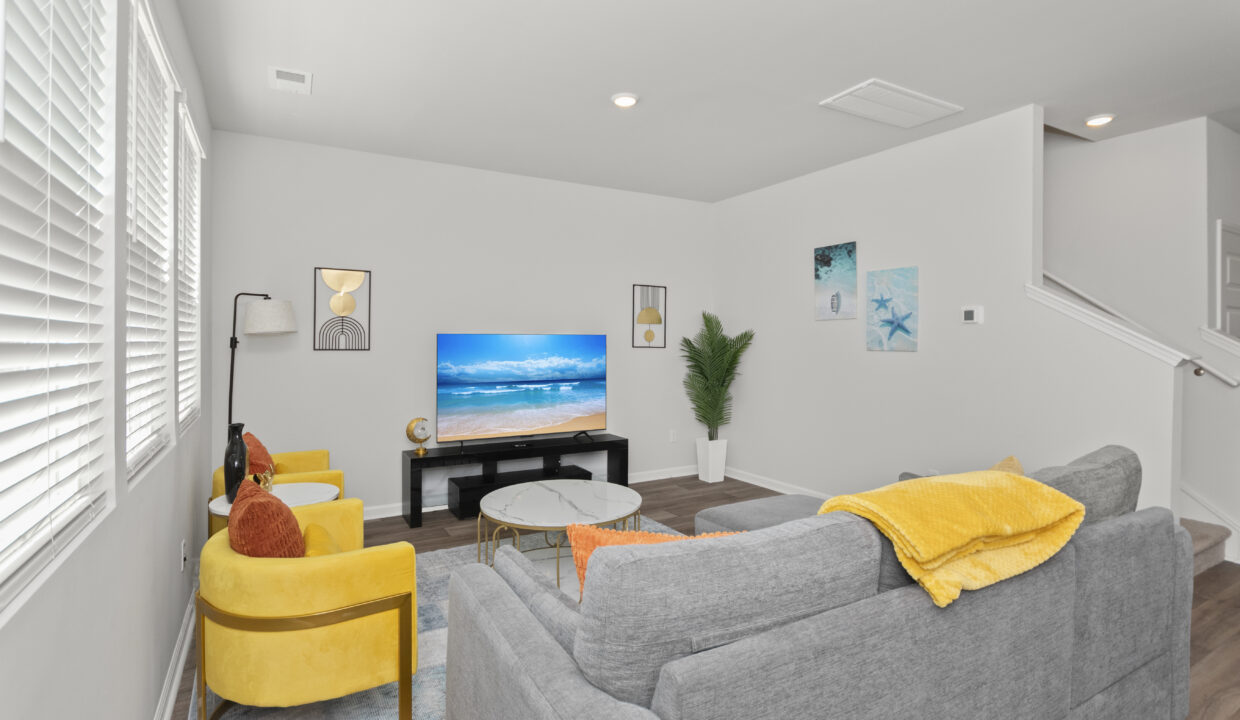 1608CrosswindCir_21