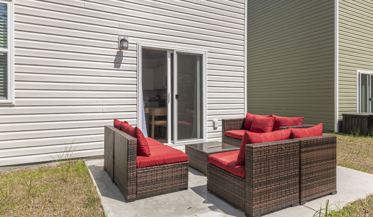 1608CrosswindCir_27
